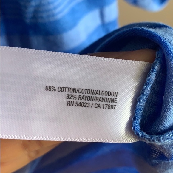 Old navy top blouse size medium - Picture 5 of 5